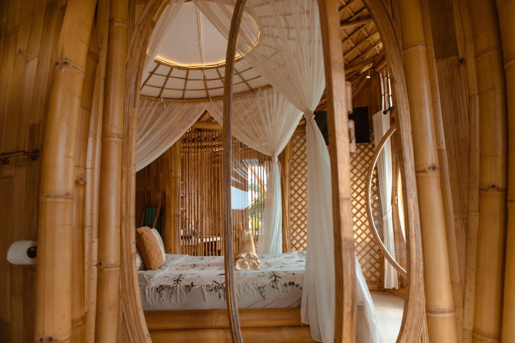 Camanta Penida - Adult Only Hotel Toyapakeh ภายนอก รูปภาพ